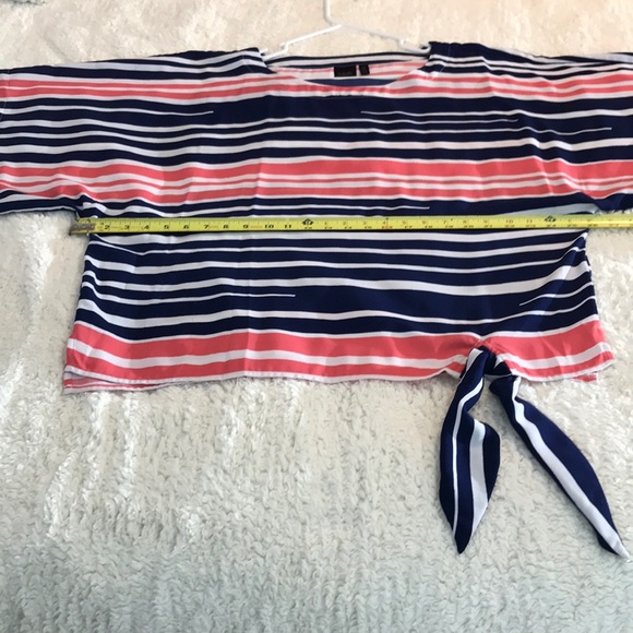 Fashionable top - Picture 5 of 5